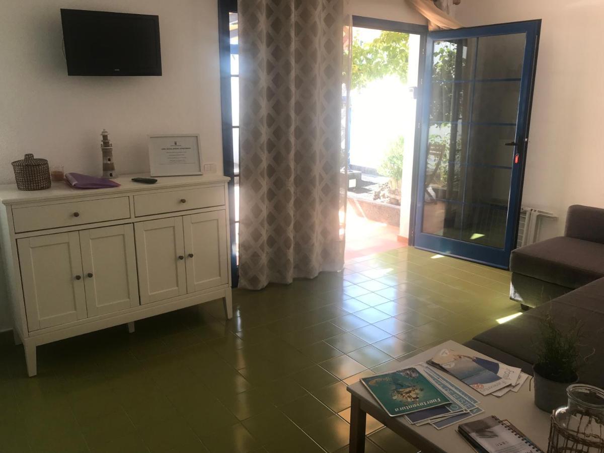 Vivienda Vacacional Delia Castillo a 100 metros de la playa Caleta de Fuste Exterior foto